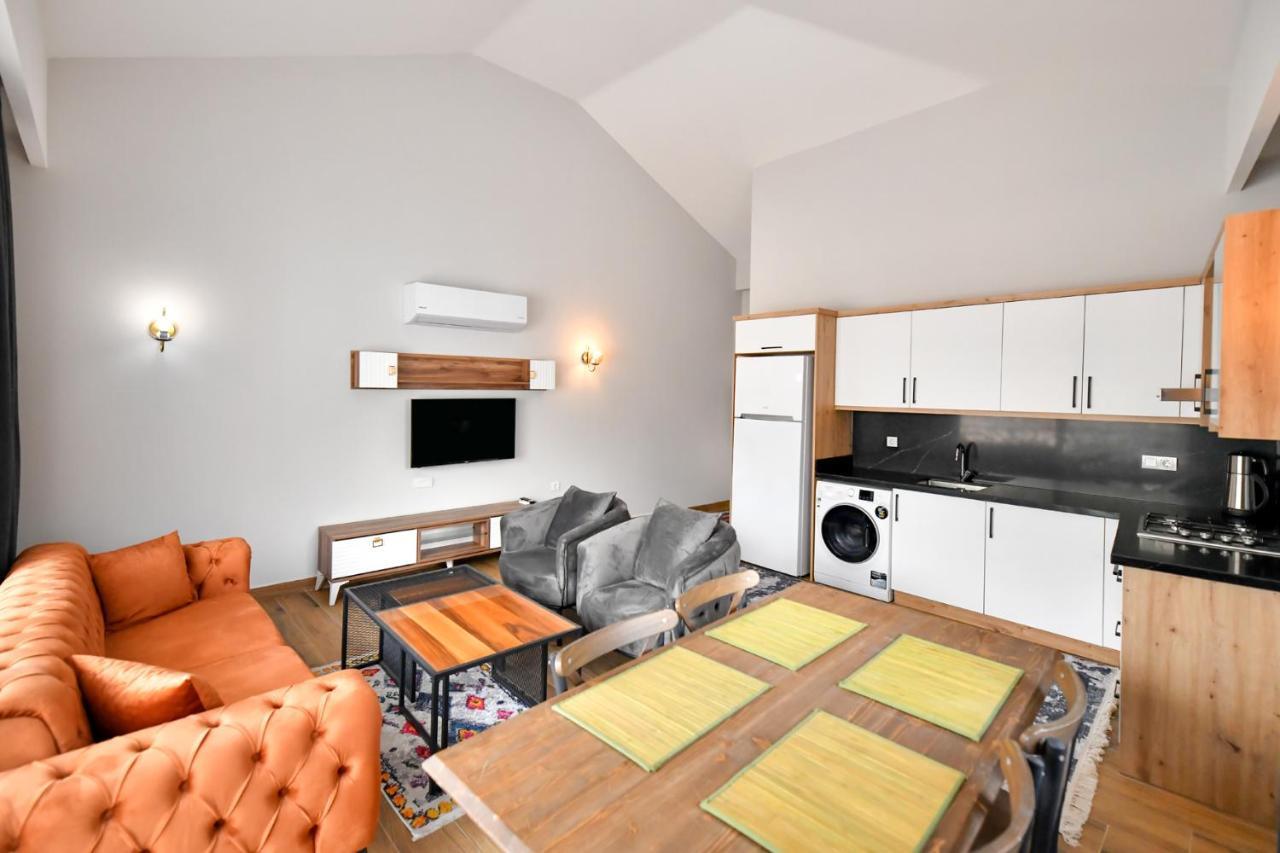 Red Moon Suites Fethiye Ngoại thất bức ảnh