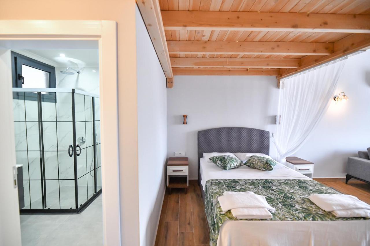 Red Moon Suites Fethiye Ngoại thất bức ảnh