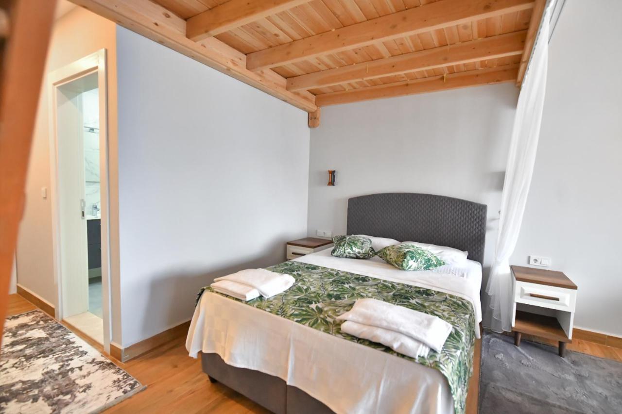 Red Moon Suites Fethiye Ngoại thất bức ảnh