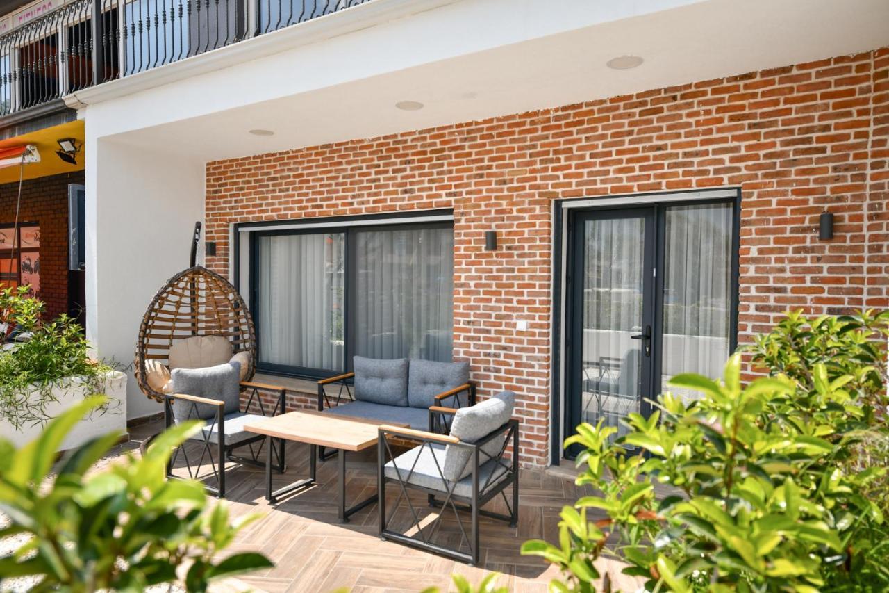 Red Moon Suites Fethiye Ngoại thất bức ảnh
